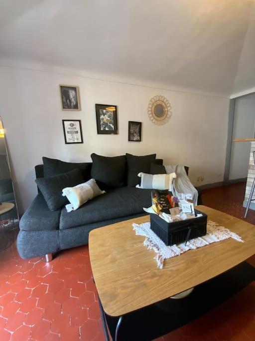 Appartement Typique Nicois En Plein Centre Ville Ніцца Екстер'єр фото